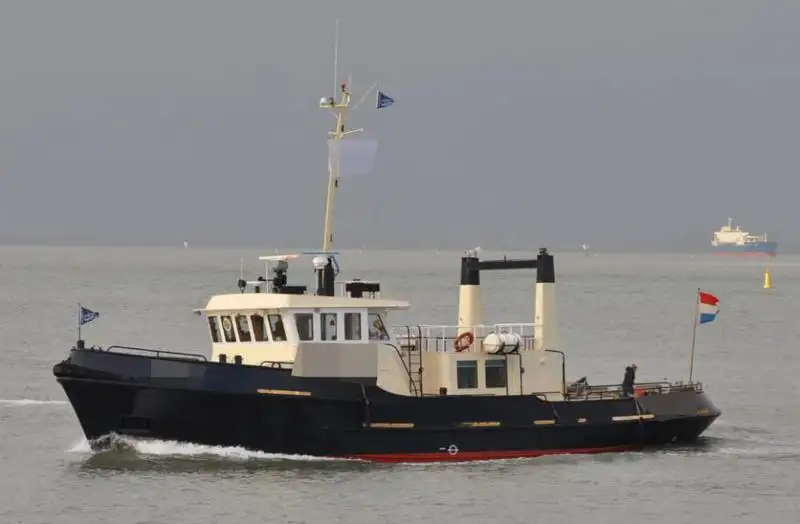 Navio de patrulha à venda