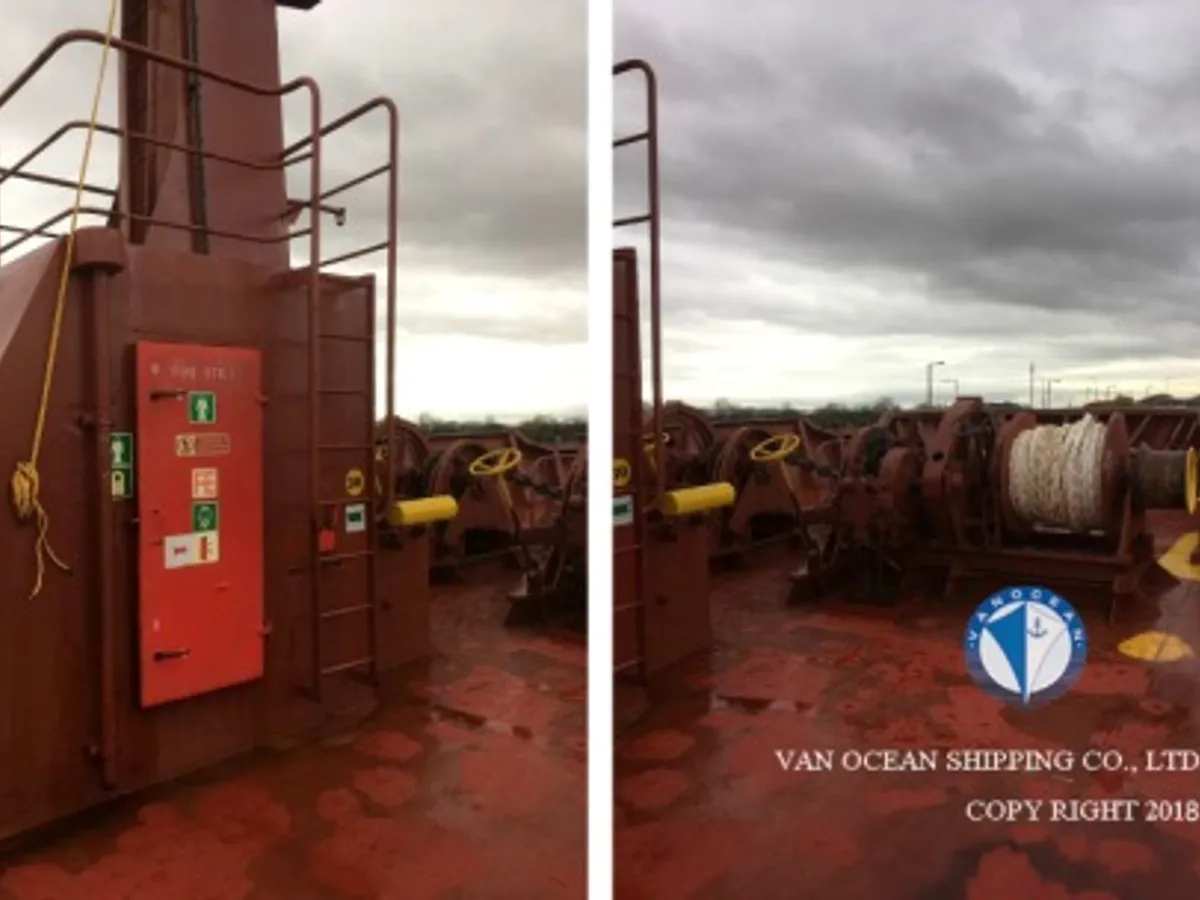 Navio-tanque de óleo/produtos químicos à venda