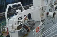 Navio porta-contêineres à venda