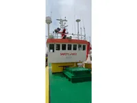 Navio de abastecimento à venda