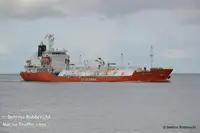 Oil/Chemical tanker à venda