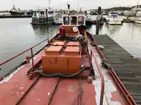 Barcaça à venda