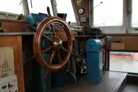 Rebocador à venda