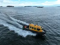 Rebocador à venda