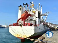 Navio frigorífico à venda