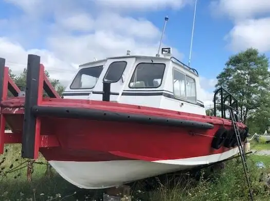 Barcos de trabalho à venda