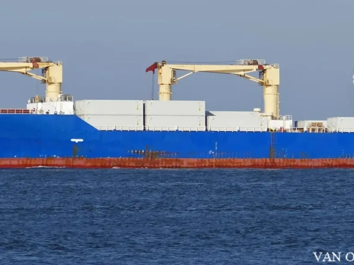 Navio frigorífico à venda