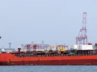 Navio-tanque de óleo/produtos químicos à venda