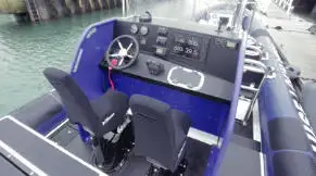 Bote inflável rígido à venda