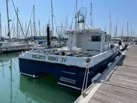 Catamarã à venda
