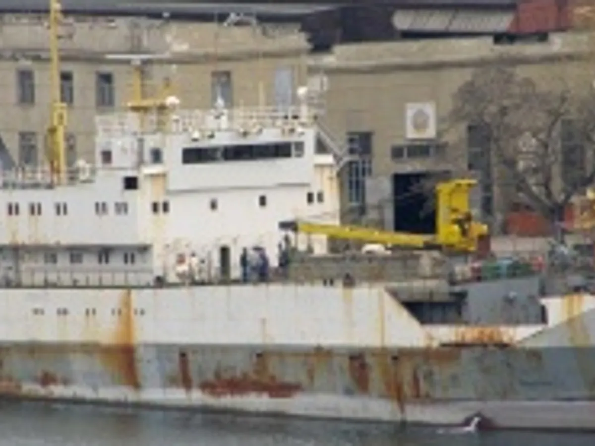 Navio de pesca de arrasto à venda