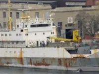 Navio de pesca de arrasto à venda