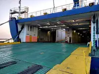 Navio frigorífico à venda