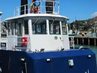 Rebocador à venda