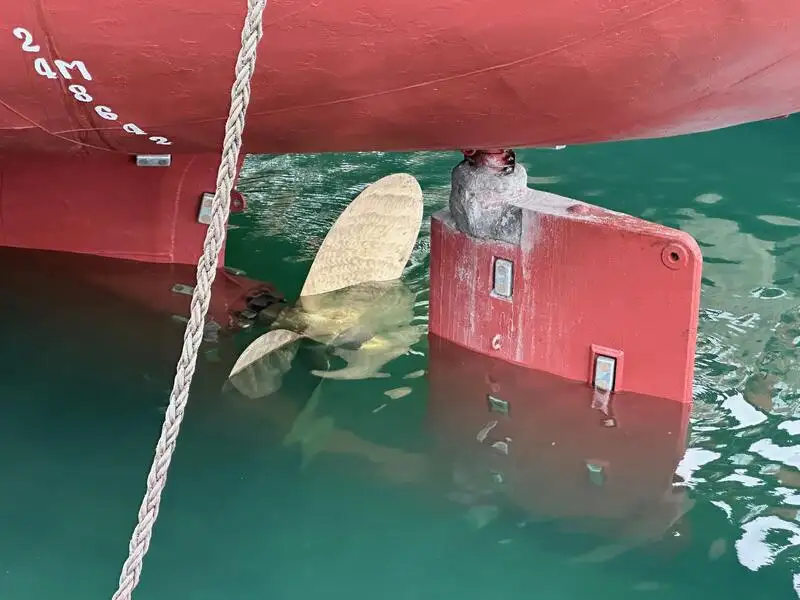 Navio de pesca de arrasto à venda