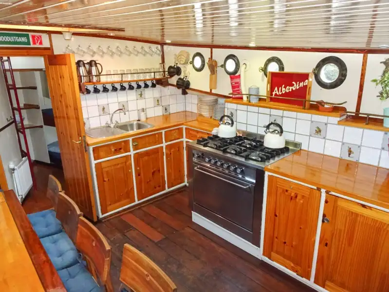 Navio graneleiro à venda