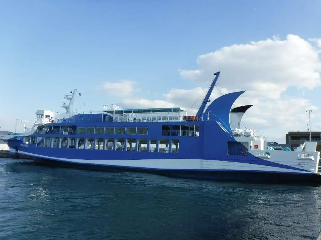 Navio RoPax à venda