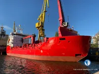Navio frigorífico à venda