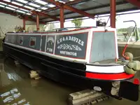 Ferro velho à venda
