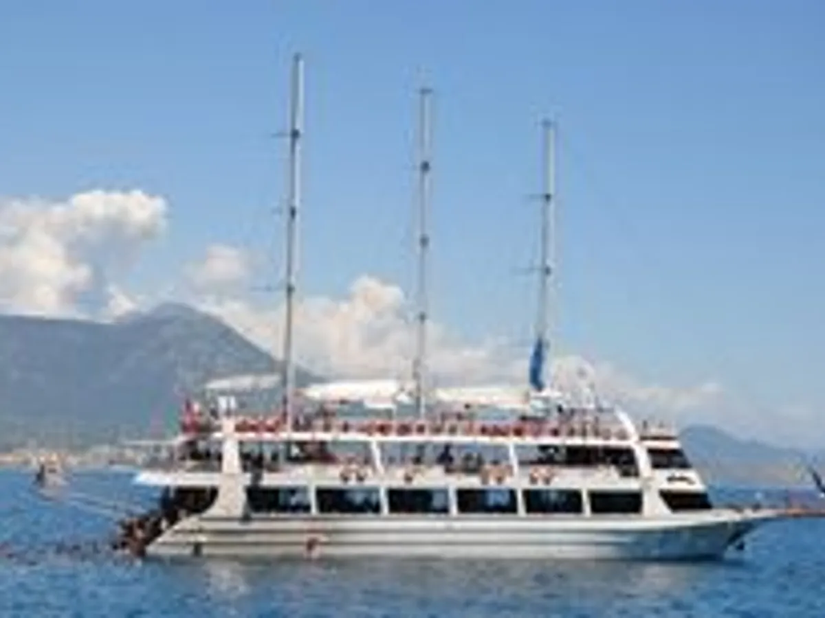 Navio de passageiros à venda