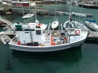 Navio de pesca de arrasto à venda
