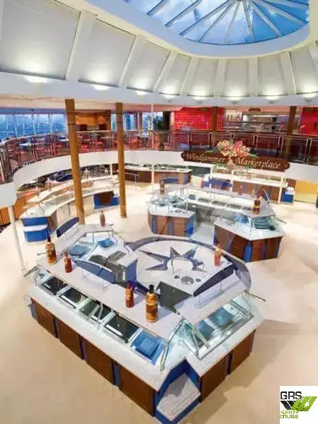 Navio de cruzeiro à venda