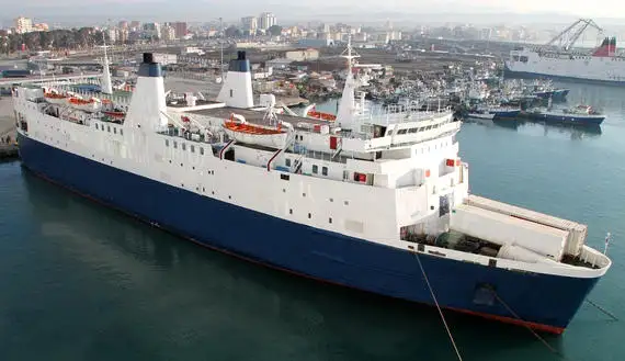 Navio RoPax à venda