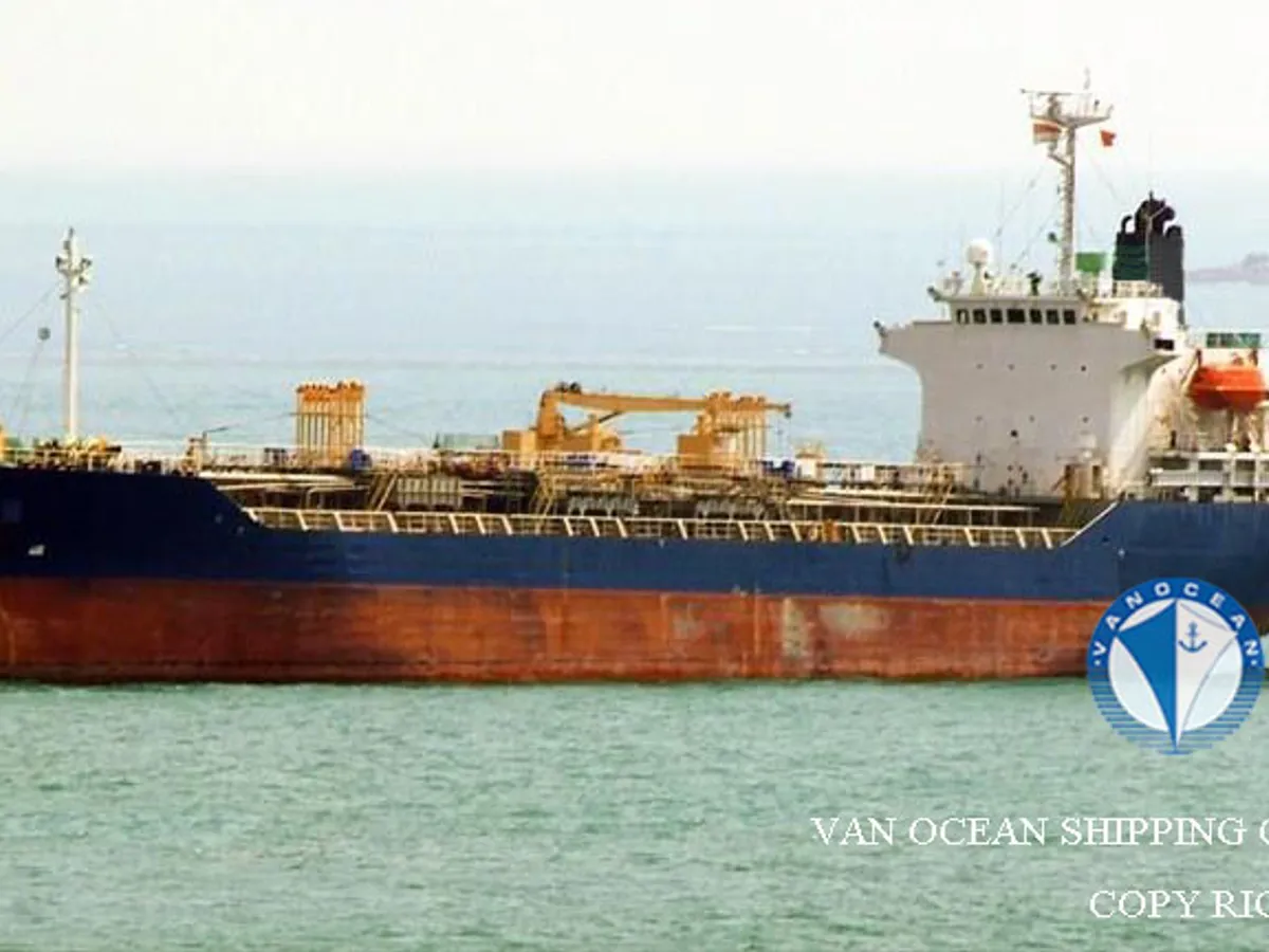 Navio-tanque de óleo/produtos químicos à venda