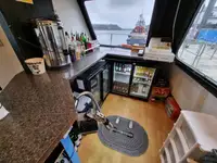 Navio de passageiros à venda