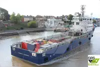 Navio de abastecimento à venda