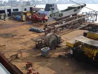 Navio guindaste à venda