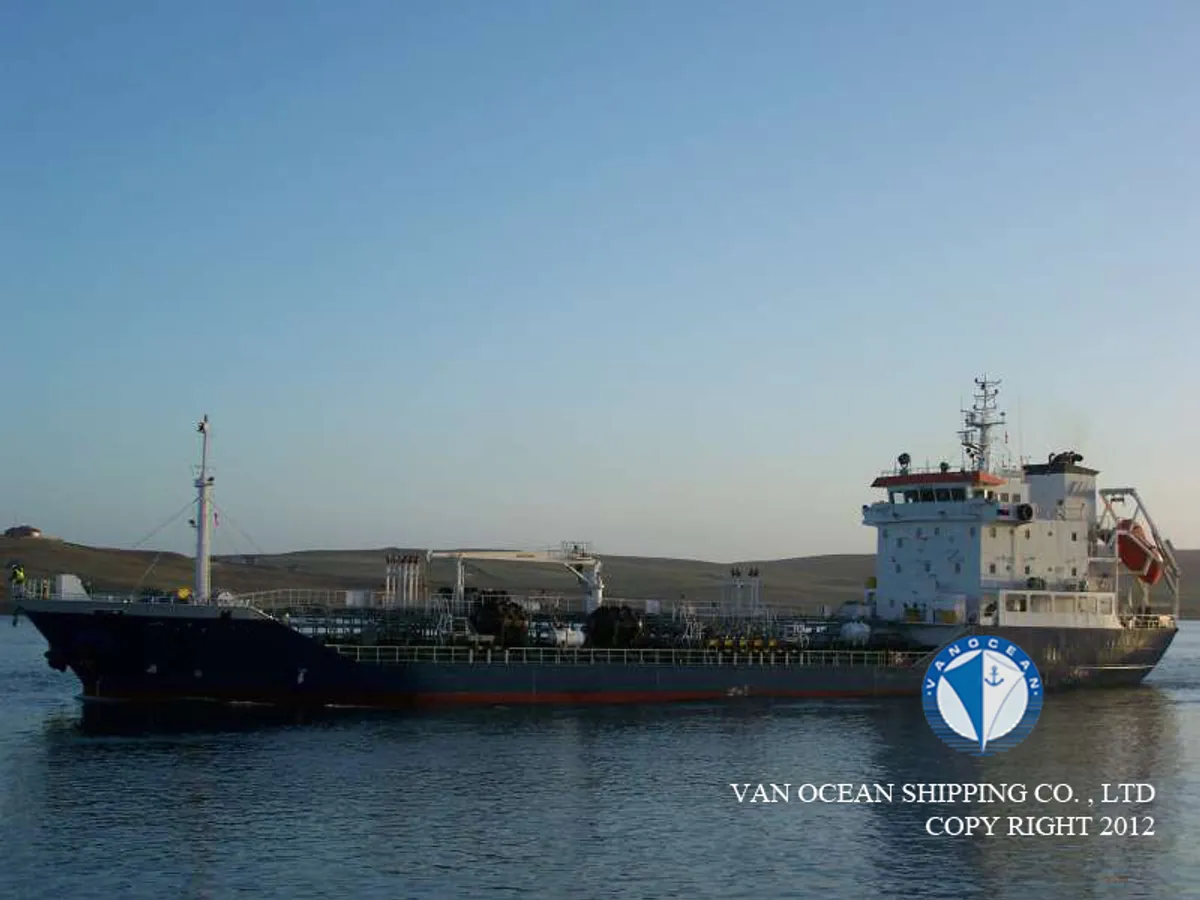 Navio-tanque de óleo/produtos químicos à venda