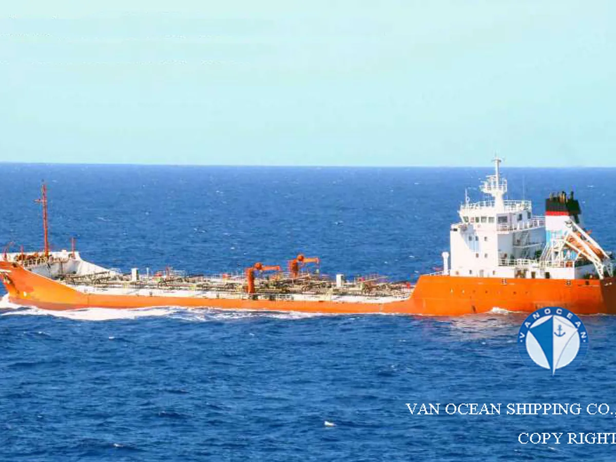 Navio-tanque de óleo/produtos químicos à venda