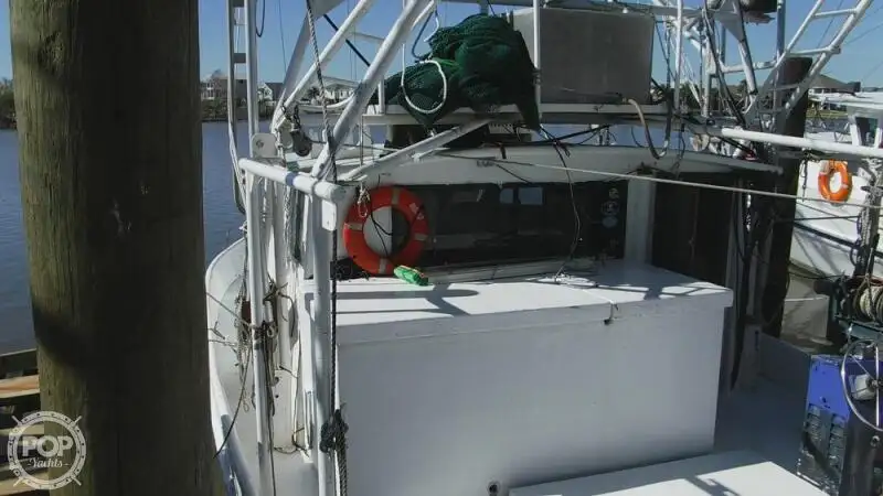 Navio de pesca de arrasto à venda