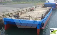 Barcaça à venda