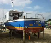 Navio de pesca de arrasto à venda