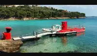 Submarino à venda