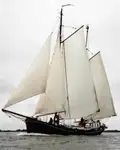 Barcaça à venda
