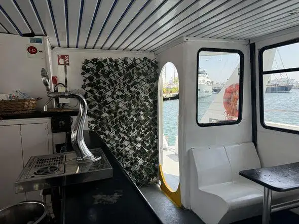 Navio de cruzeiro à venda