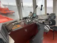 Rebocador à venda