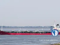 Navio-tanque de óleo/produtos químicos à venda