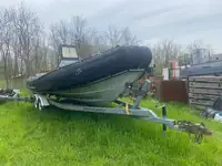 Bote inflável rígido à venda