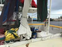 Navio de pesca de arrasto à venda