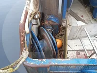 Navio transportador de peixes vivos à venda