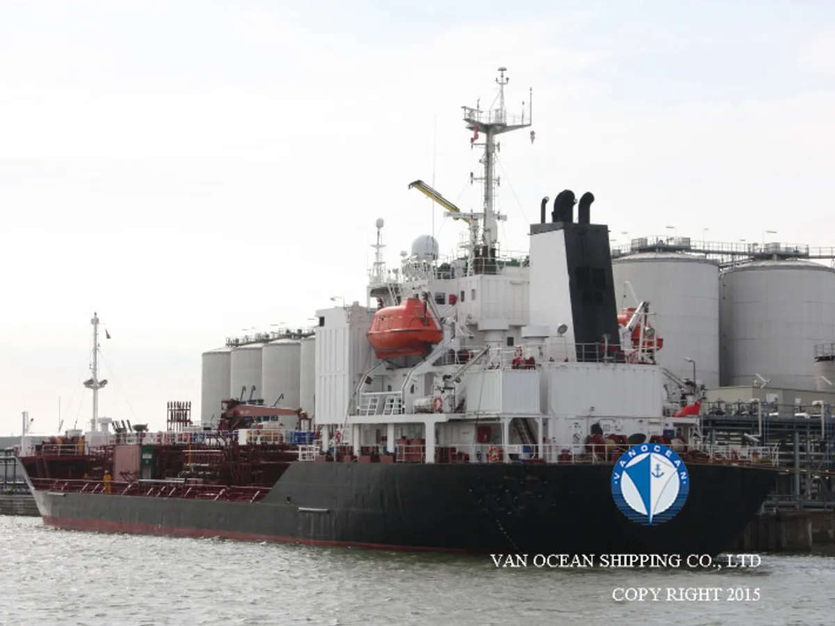 Navio-tanque de óleo/produtos químicos à venda