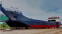 Barcaça à venda