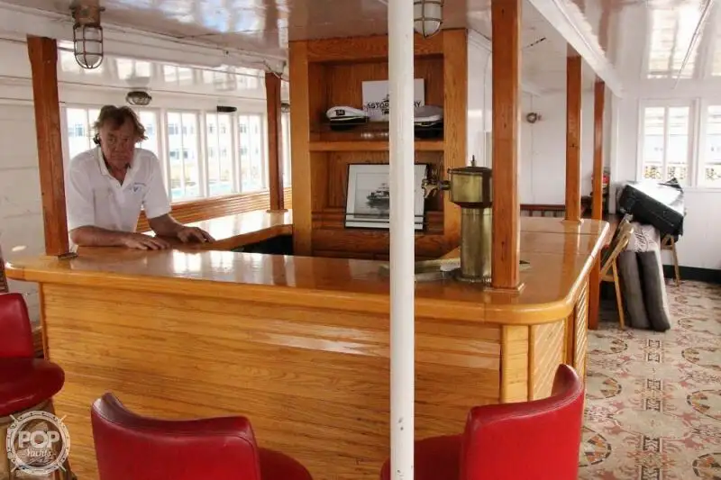 Navio de transporte de passageiros (Ferry) à venda