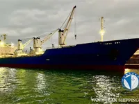 Navio frigorífico à venda