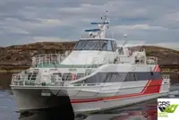 Navio de passageiros à venda