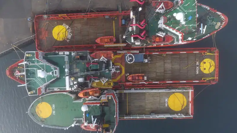 Navio de apoio a plataformas (PSV) à venda